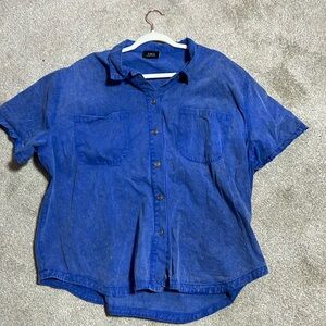 Vici button down worn a few times only!